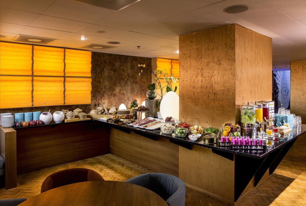 Hotel Klaus K Хелзинки Екстериор снимка